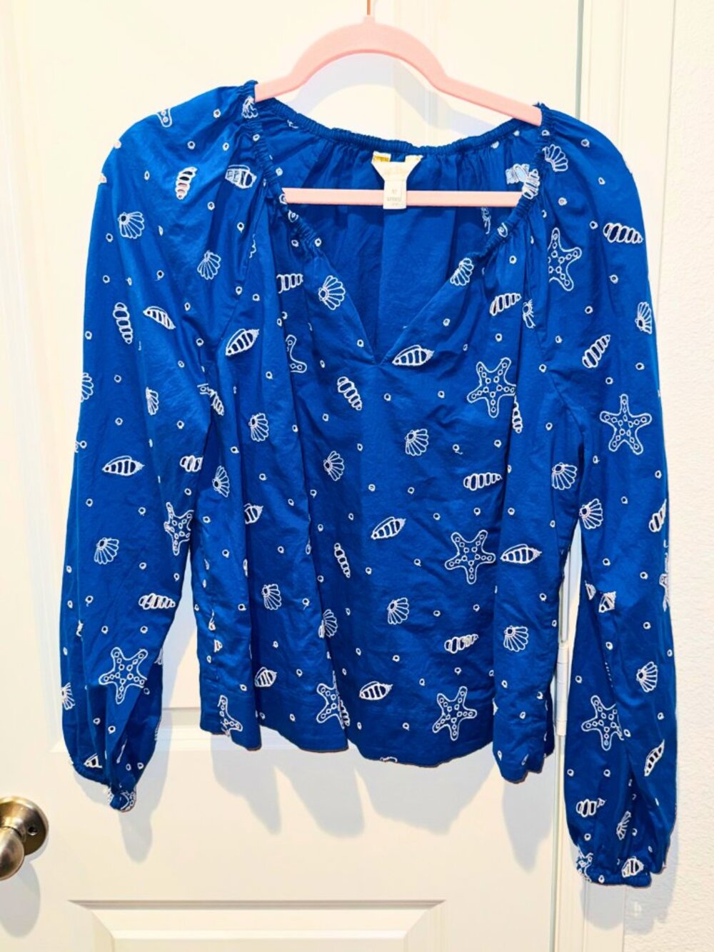 Lilly Pulitzer Blue Seashell Embroidered Blouse Size M - Picture 6 of 7
